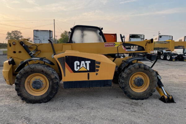 CAT Telehandler TH514 (2012): Unit 100